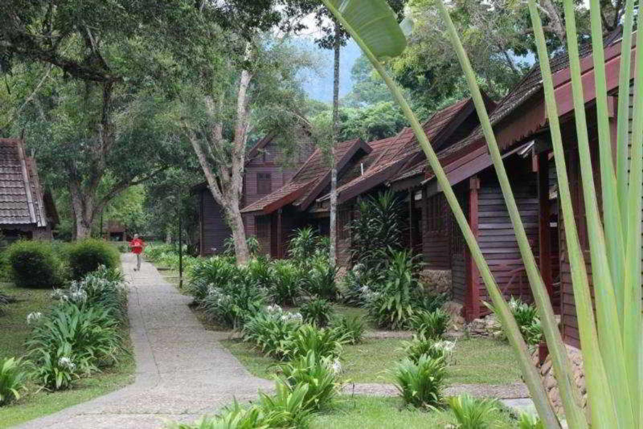 Hotel Mutiara Taman Negara Kuala Tahan Esterno foto