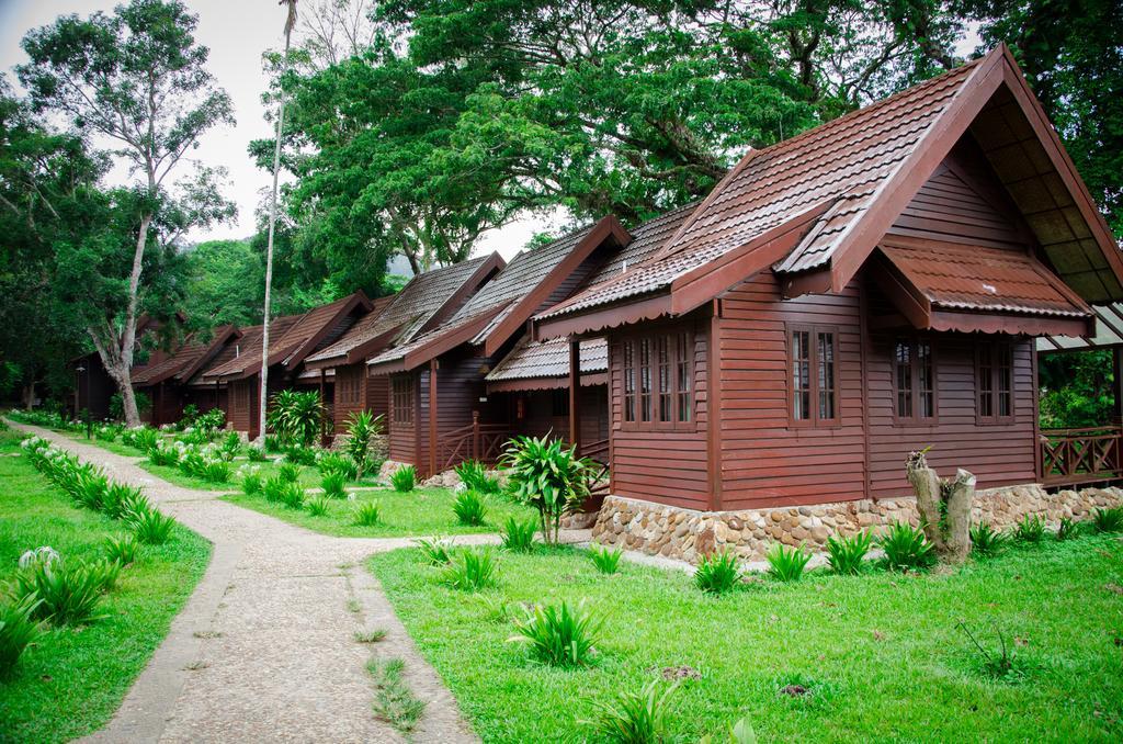 Hotel Mutiara Taman Negara Kuala Tahan Esterno foto