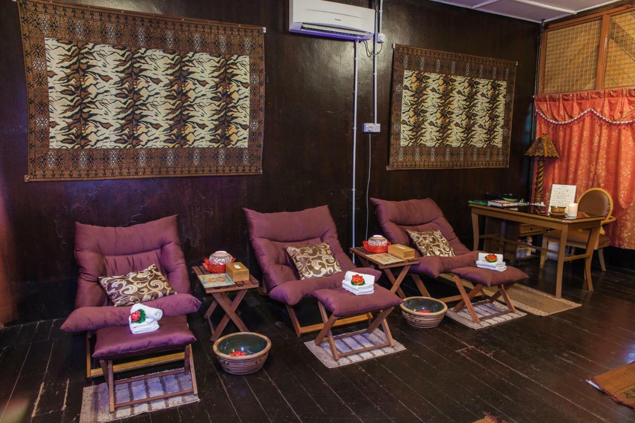 Hotel Mutiara Taman Negara Kuala Tahan Esterno foto