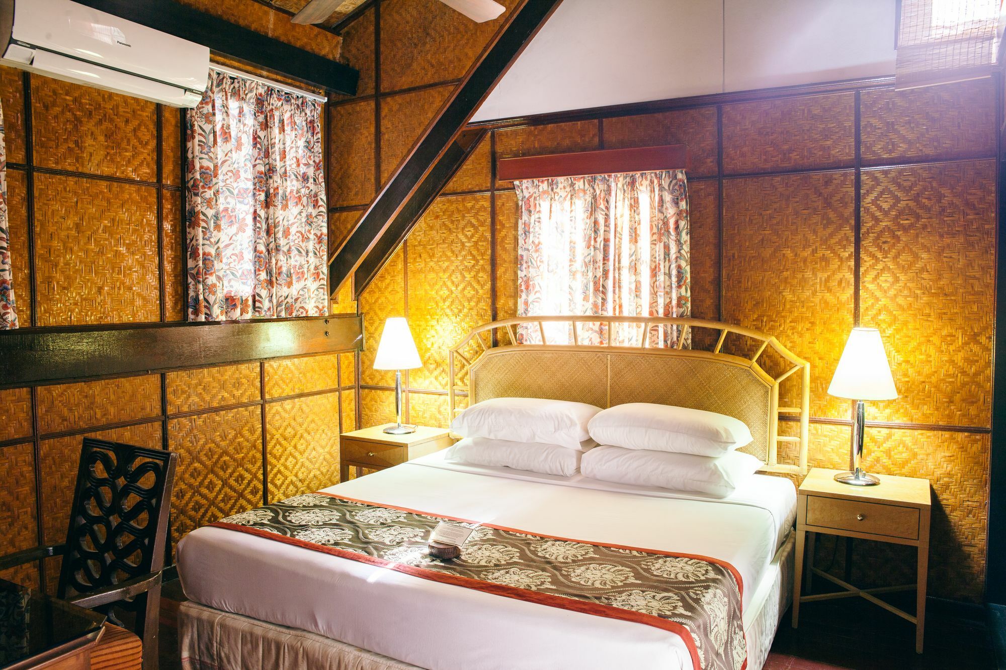 Hotel Mutiara Taman Negara Kuala Tahan Esterno foto